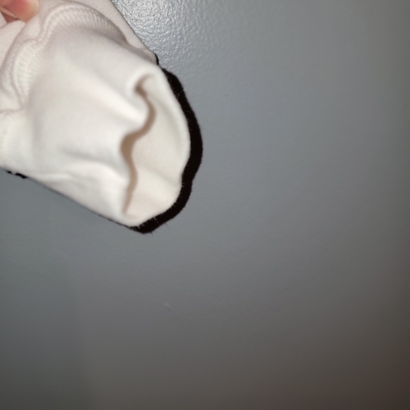 Abercrombie & Fitch White Crewneck Sweatshirt - Picture 5 of 5